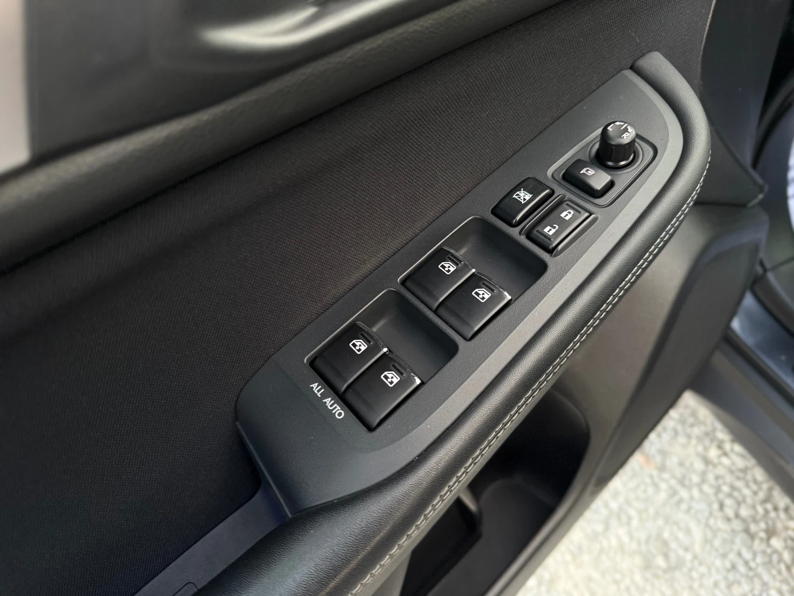 Subaru Outback 2.0TDI Нави Подгрев Каско, снимка 7 - Автомобили и джипове - 53913041