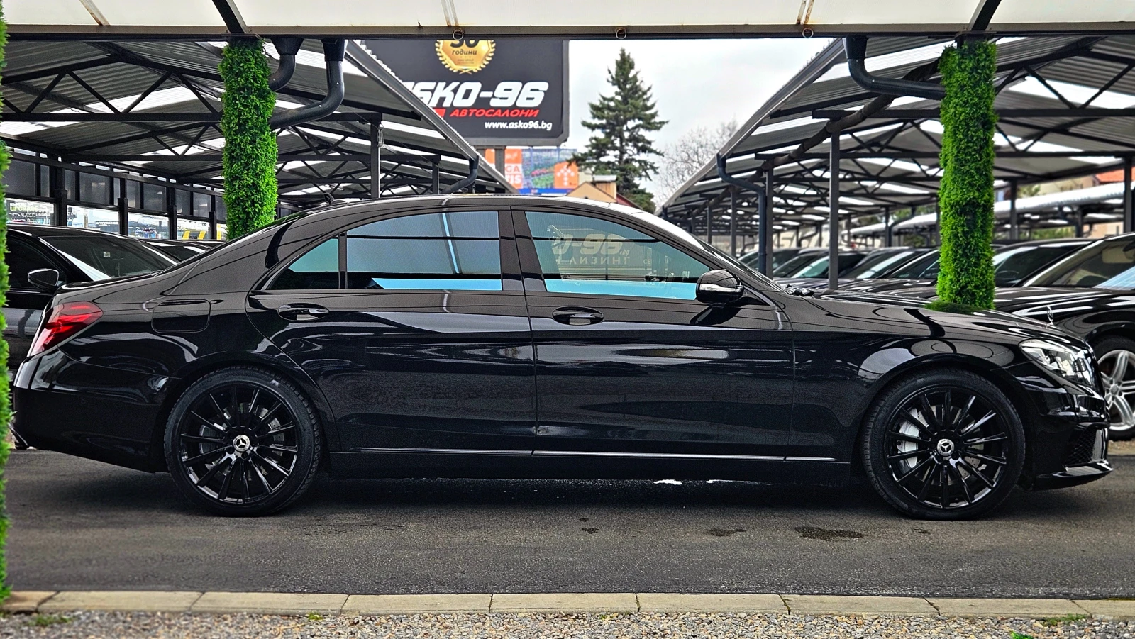 Mercedes-Benz S 500 L/AMG/4M/TVx3/DISTR/PANO/ВАКУУМ/ОБДУХ/МАСАЖ/LIZING, снимка 4 - Автомобили и джипове - 54036671