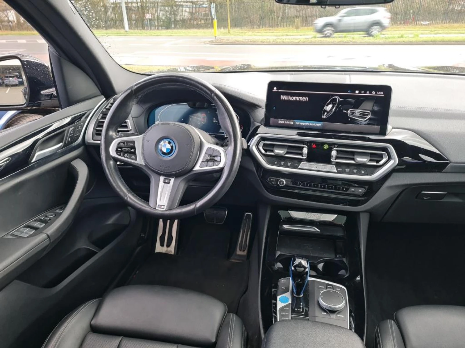 BMW iX3 Inspiring, снимка 5 - Автомобили и джипове - 54077548