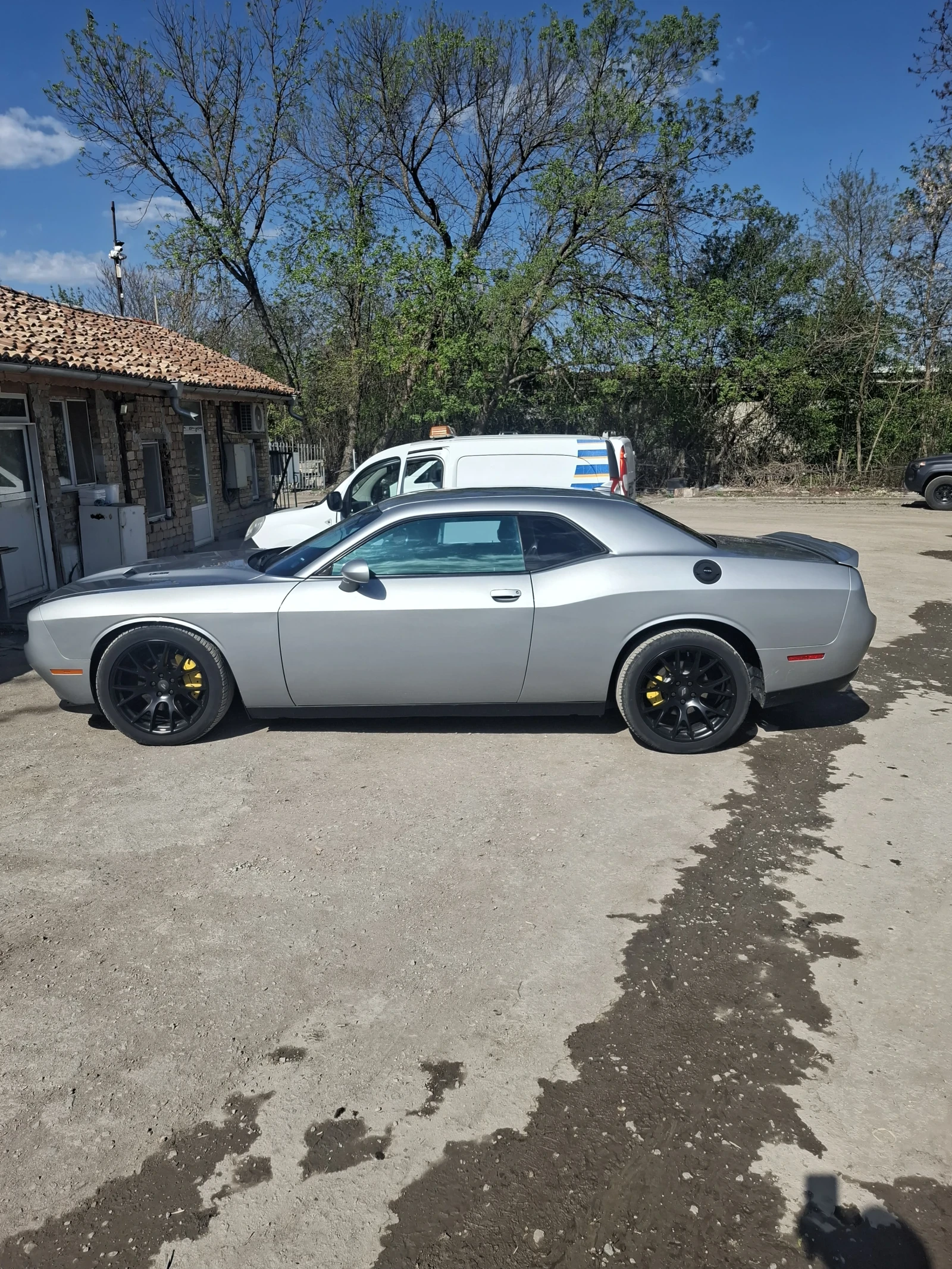 Dodge Challenger 5.7 HEMI, снимка 5 - Автомобили и джипове - 54095934