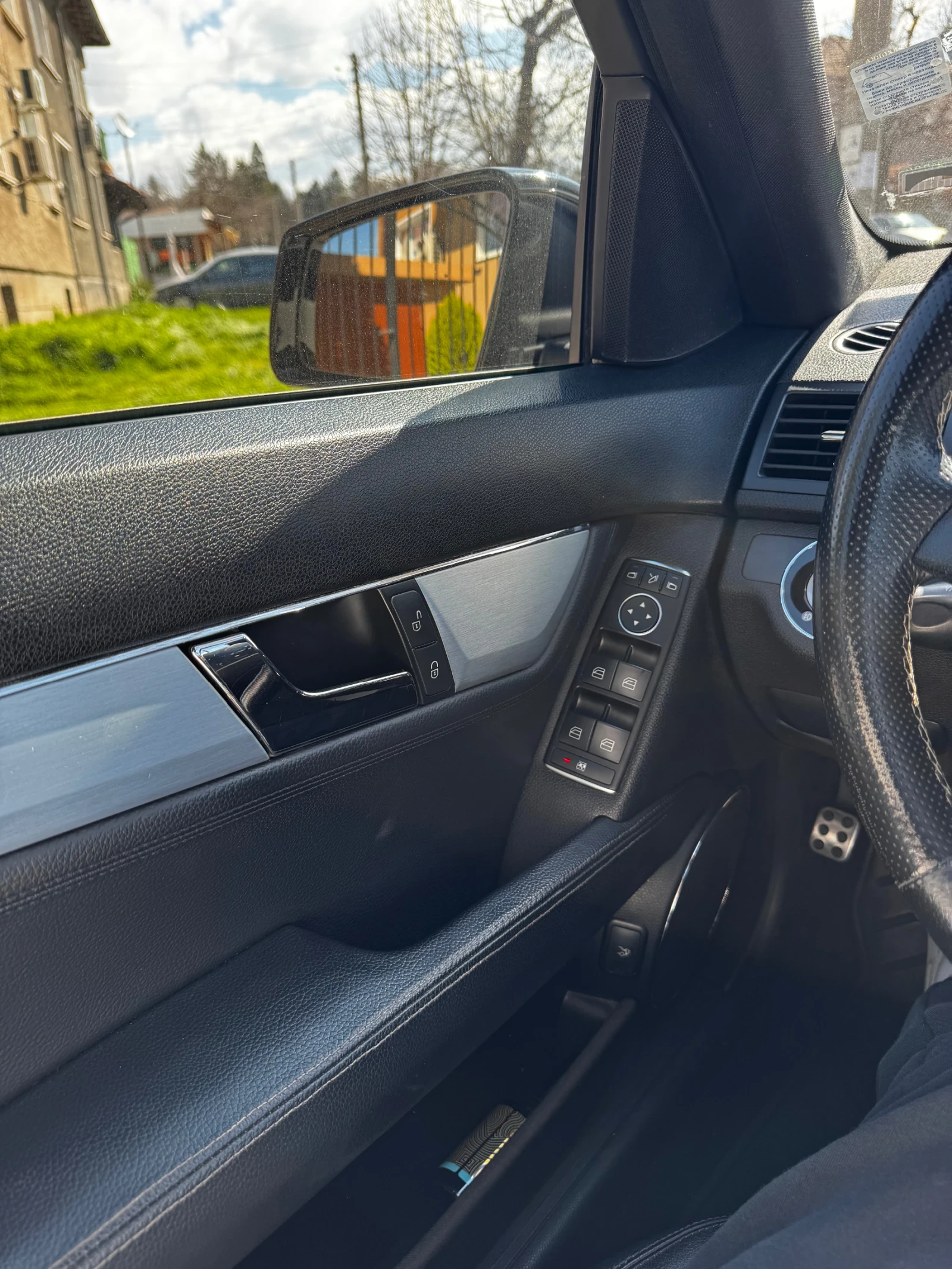 Mercedes-Benz C 220 AMG PACK ПАНОРАМА, снимка 8 - Автомобили и джипове - 54155300