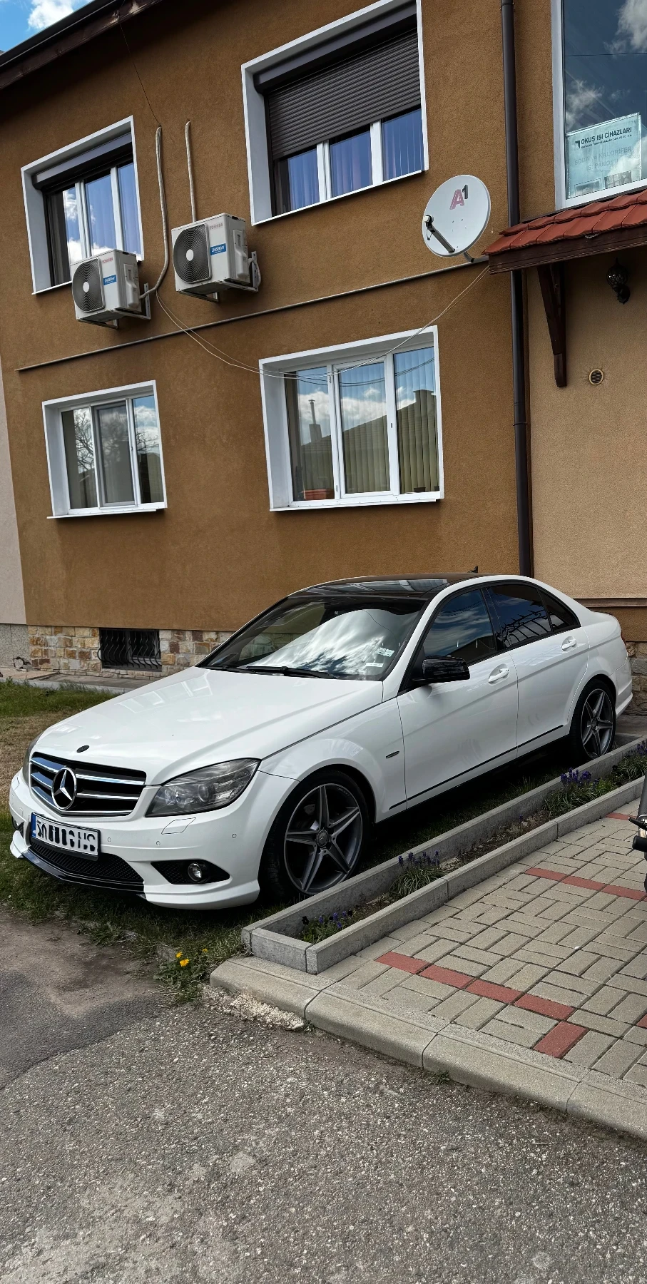 Mercedes-Benz C 220 AMG PACK ПАНОРАМА, снимка 2 - Автомобили и джипове - 54155300