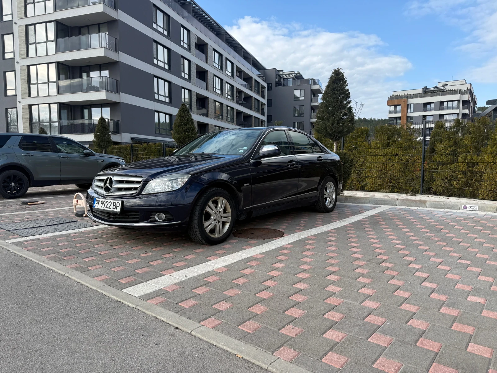 Mercedes-Benz C 220, снимка 3 - Автомобили и джипове - 54193156