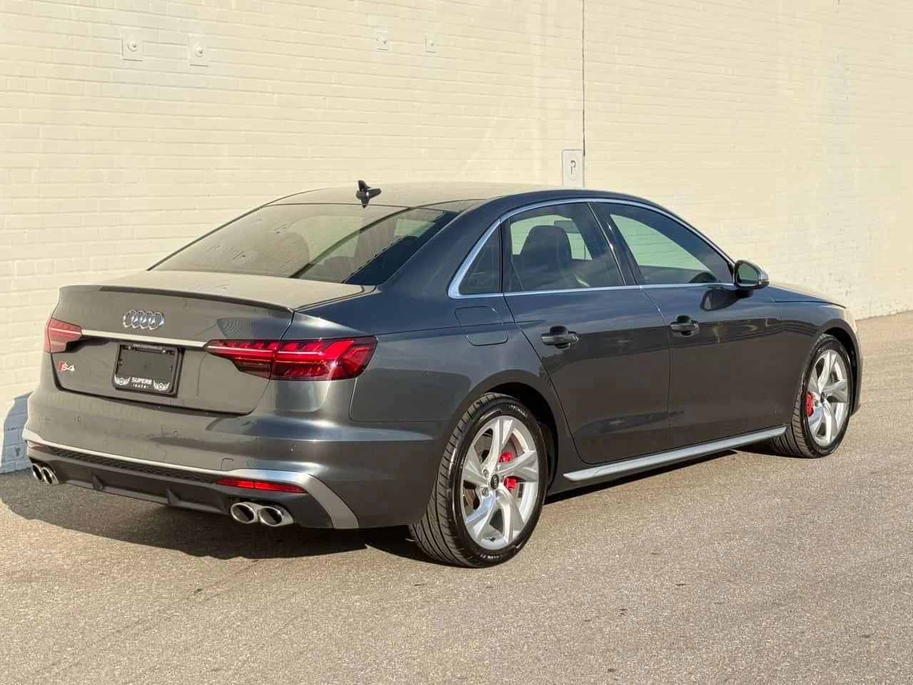 Audi S4 * Progressiv * ДИСТРОНИК * 360 * ПОДГРЕВ * CARPLAY, снимка 10 - Автомобили и джипове - 54418085