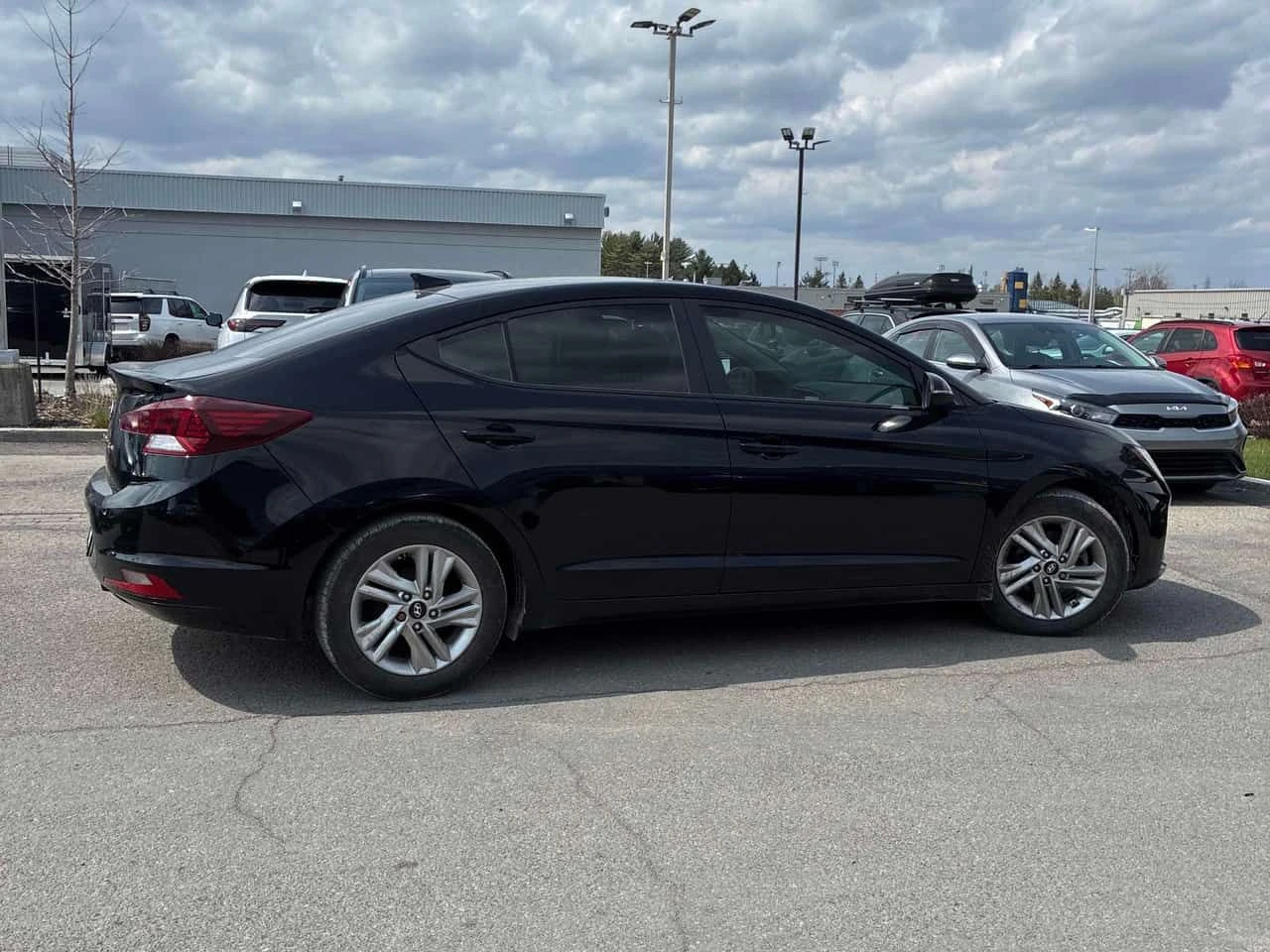 Hyundai Elantra * Preferred w/Sun & Safety Package IVT * ПОДГРЕВ* , снимка 3 - Автомобили и джипове - 54442687