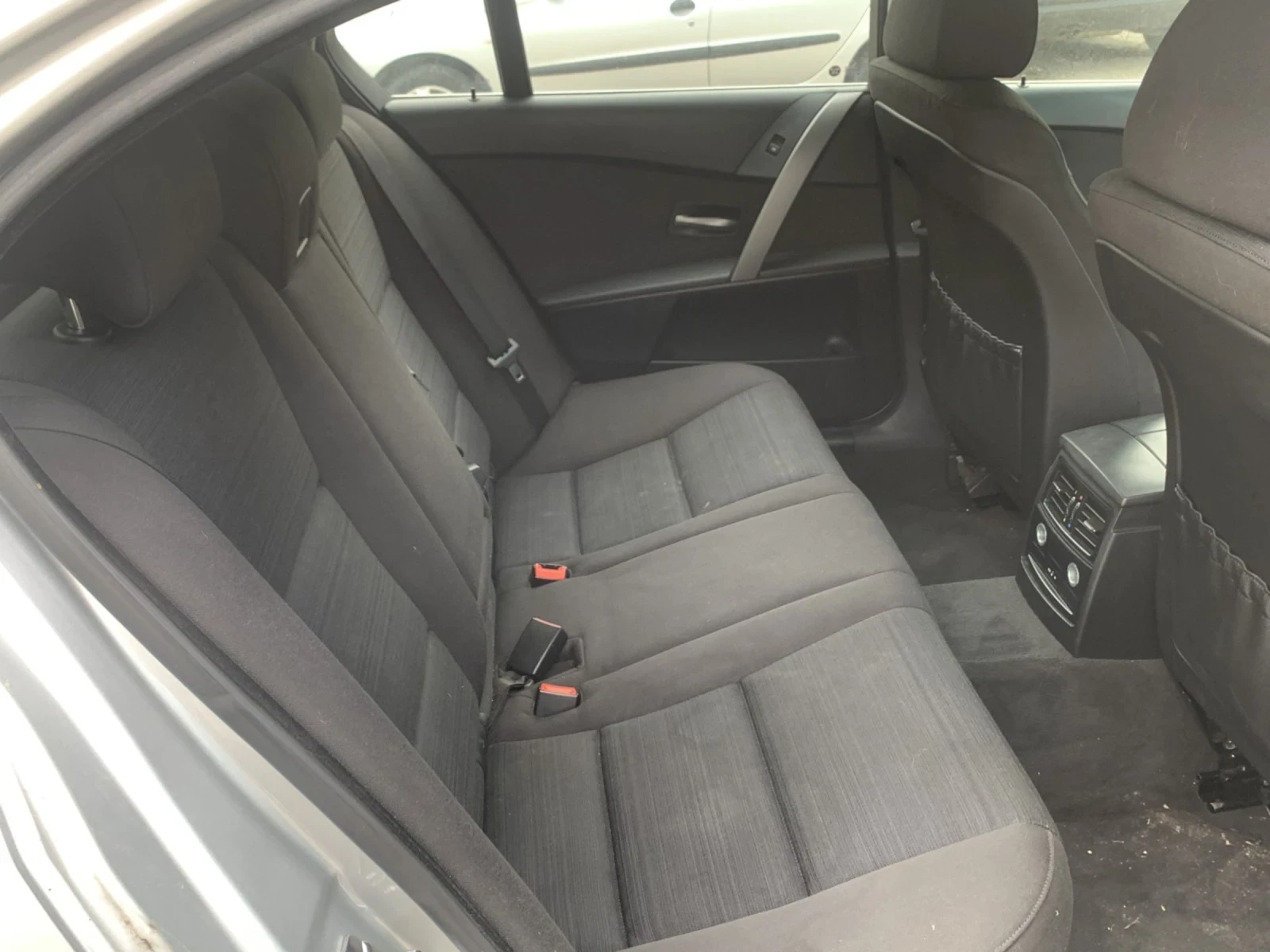 BMW 530 Xd 231hp, снимка 15 - Автомобили и джипове - 54553767