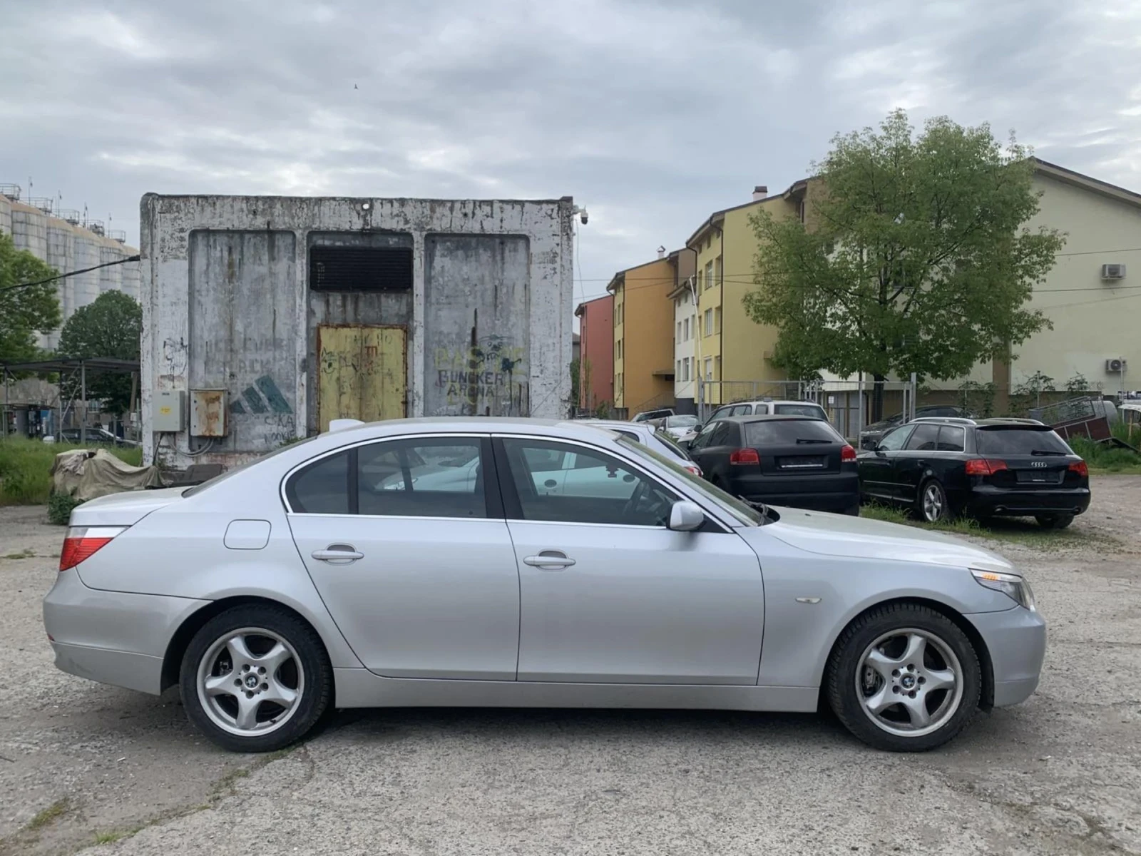 BMW 530 Xd 231hp, снимка 12 - Автомобили и джипове - 54553767
