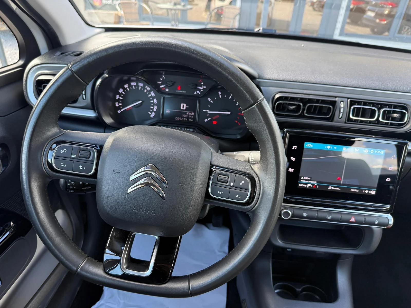 Citroen C3 1.2 FACELIFT, KTEO, COC, снимка 11 - Автомобили и джипове - 54566641