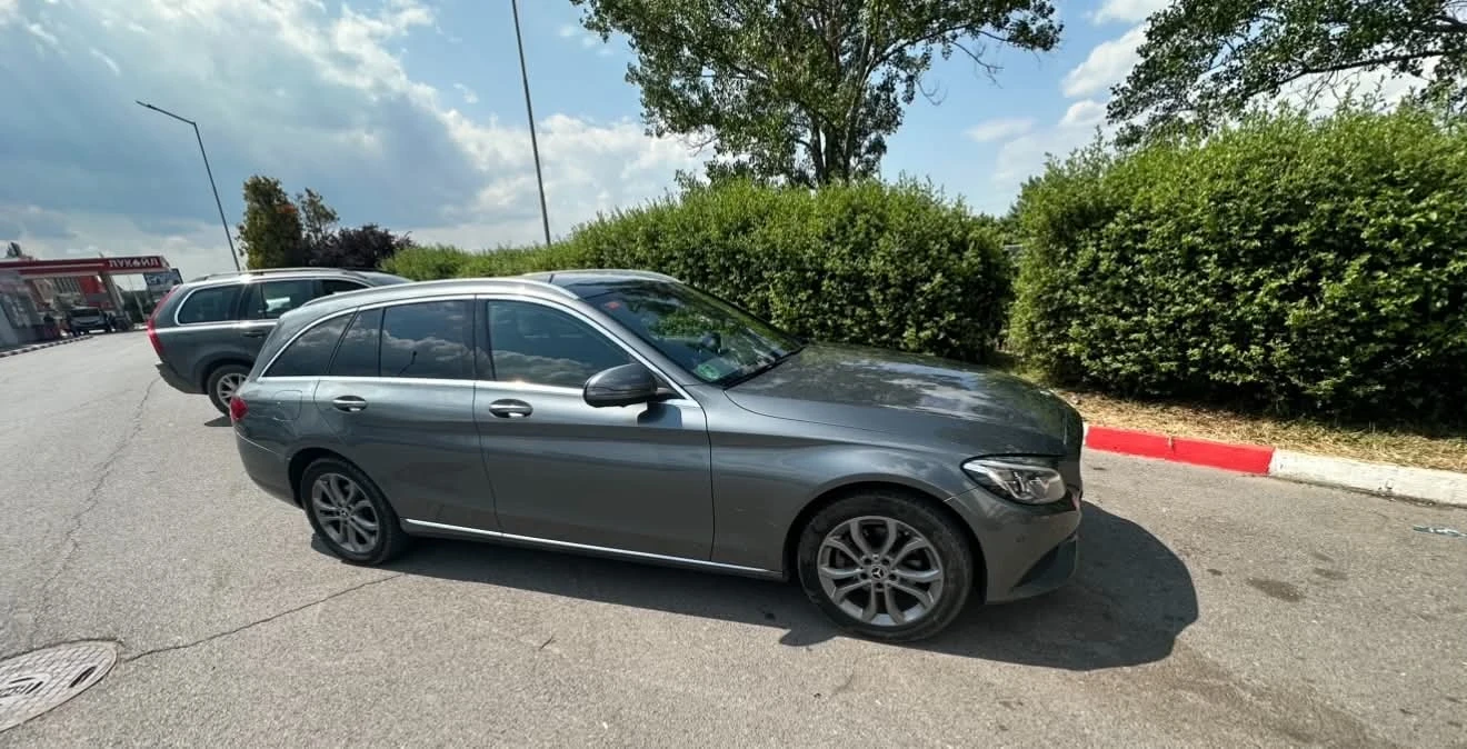 Mercedes-Benz C 220 9-G 4matik, снимка 2 - Автомобили и джипове - 54576202