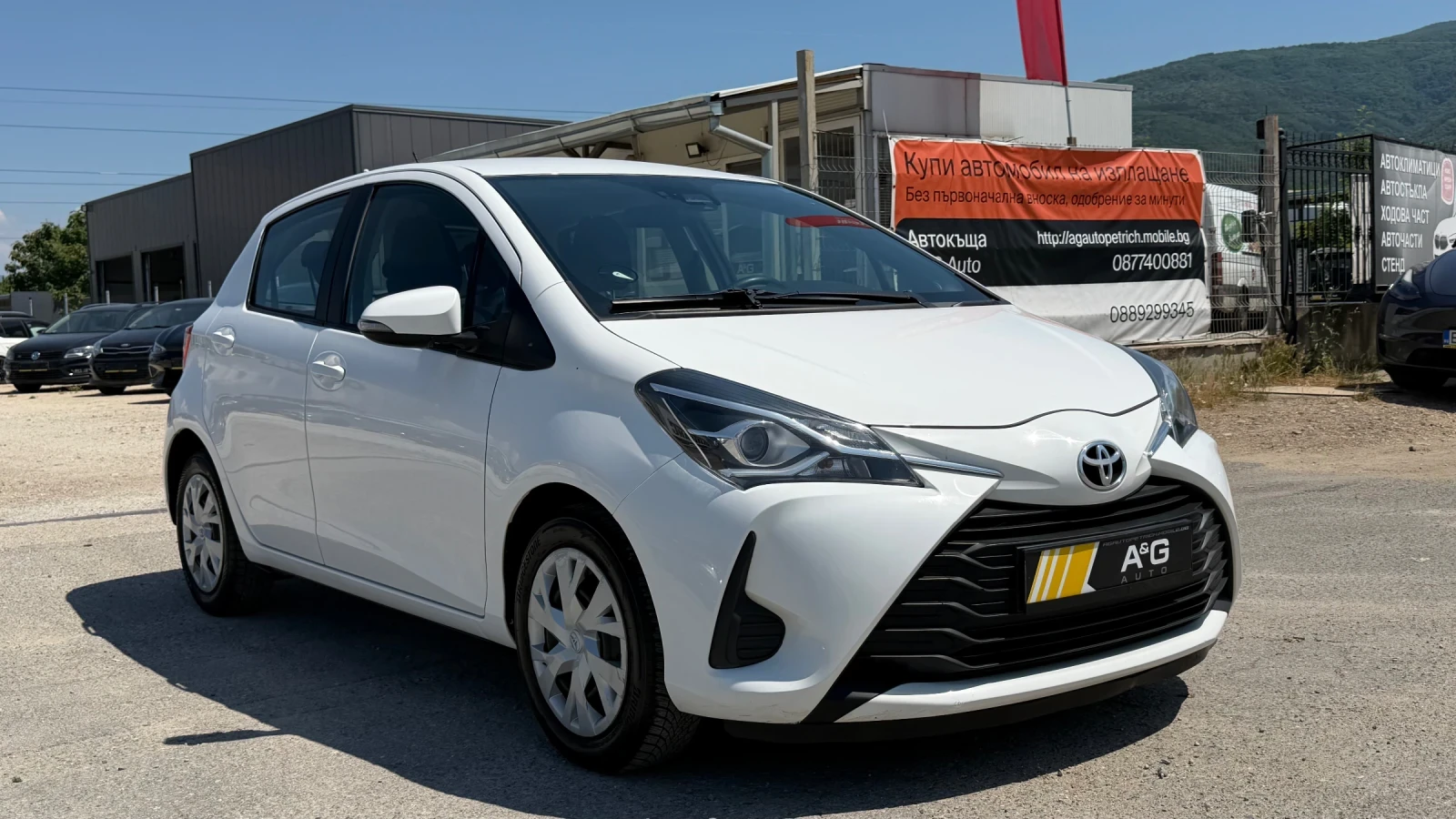 Toyota Yaris 1.4D-4D EURO 6, снимка 3 - Автомобили и джипове - 54810010