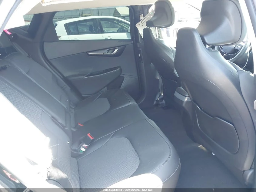 Kia EV6 Light Long Range Rwd, снимка 8 - Автомобили и джипове - 55126969