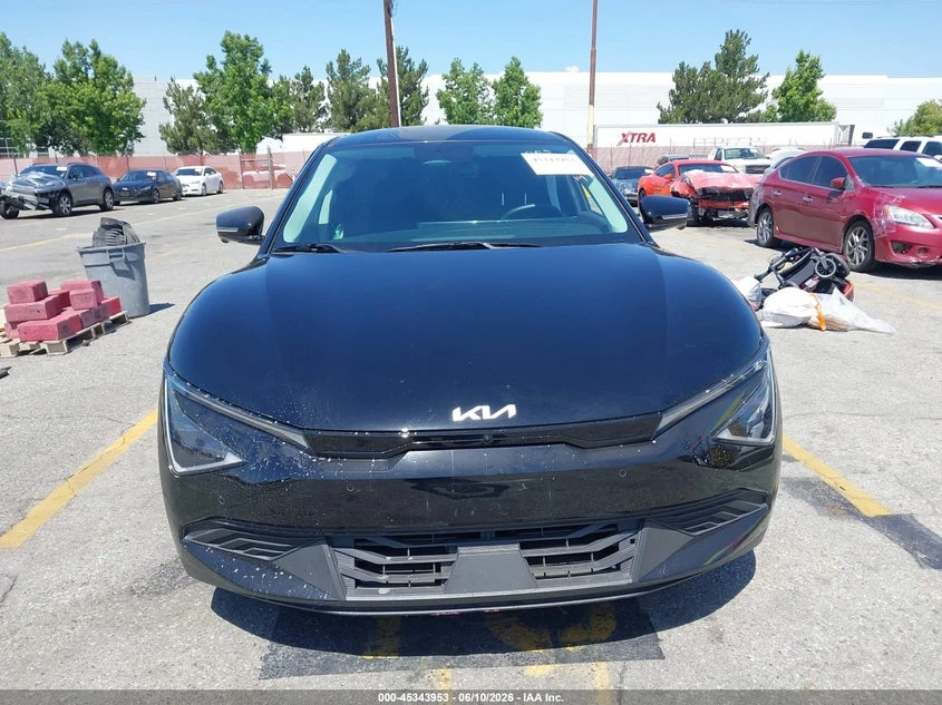 Kia EV6 Light Long Range Rwd, снимка 13 - Автомобили и джипове - 55126969