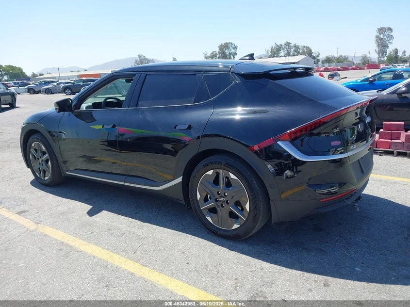 Kia EV6 Light Long Range Rwd, снимка 3 - Автомобили и джипове - 55126969
