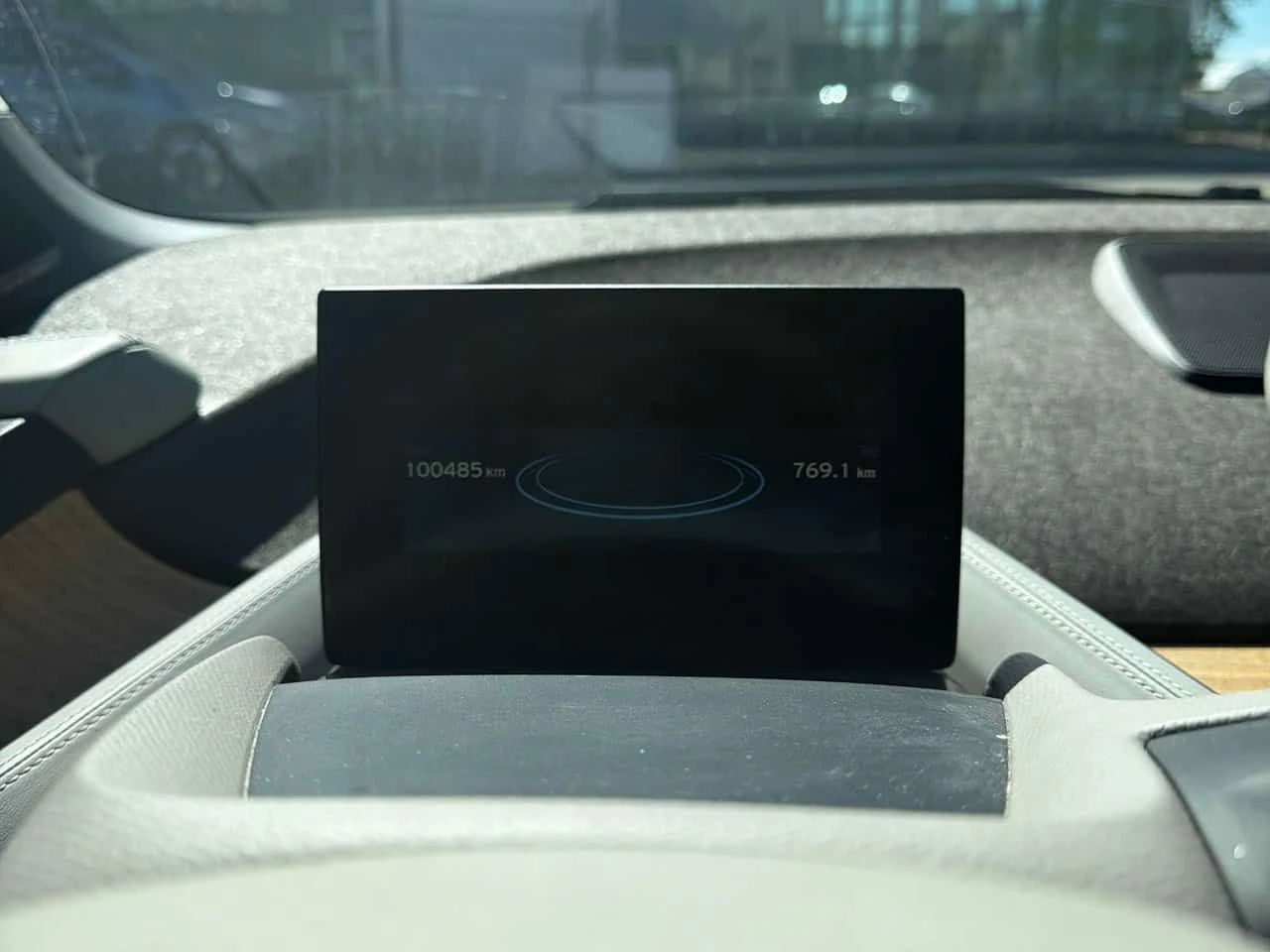 BMW i3 * 4dr HB * АВТОКРЕДИТ БЕЗ ПЪРВОНАЧАЛНА ВНОСКА* , снимка 8 - Автомобили и джипове - 55127505