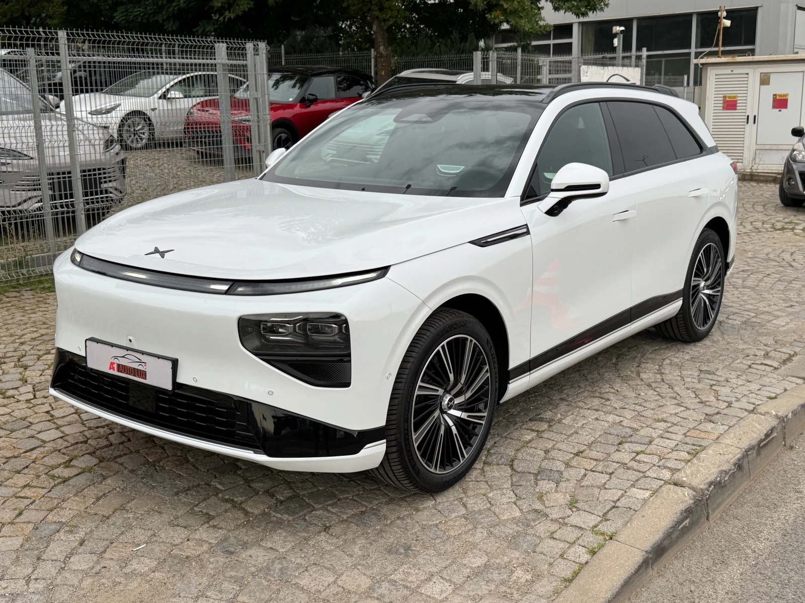 Xpeng G9 AWD Performace, снимка 3 - Автомобили и джипове - 55139002