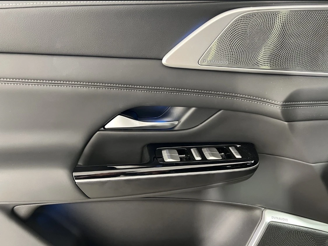 Xpeng G9 AWD Performace, снимка 8 - Автомобили и джипове - 55139002