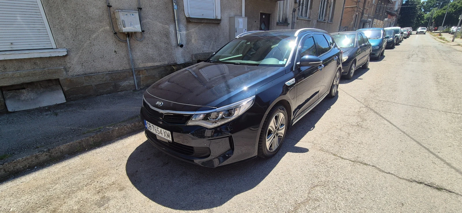 Kia Optima Plug-in hybrid , снимка 2 - Автомобили и джипове - 55893942