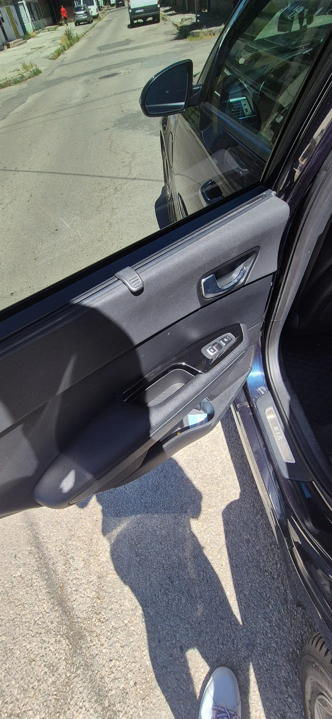 Kia Optima Plug-in hybrid , снимка 6 - Автомобили и джипове - 55893942