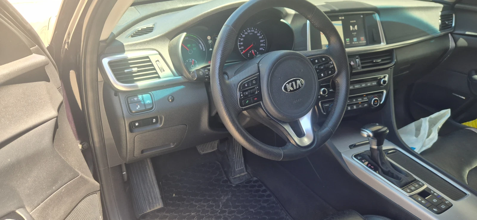 Kia Optima Plug-in hybrid , снимка 4 - Автомобили и джипове - 55893942