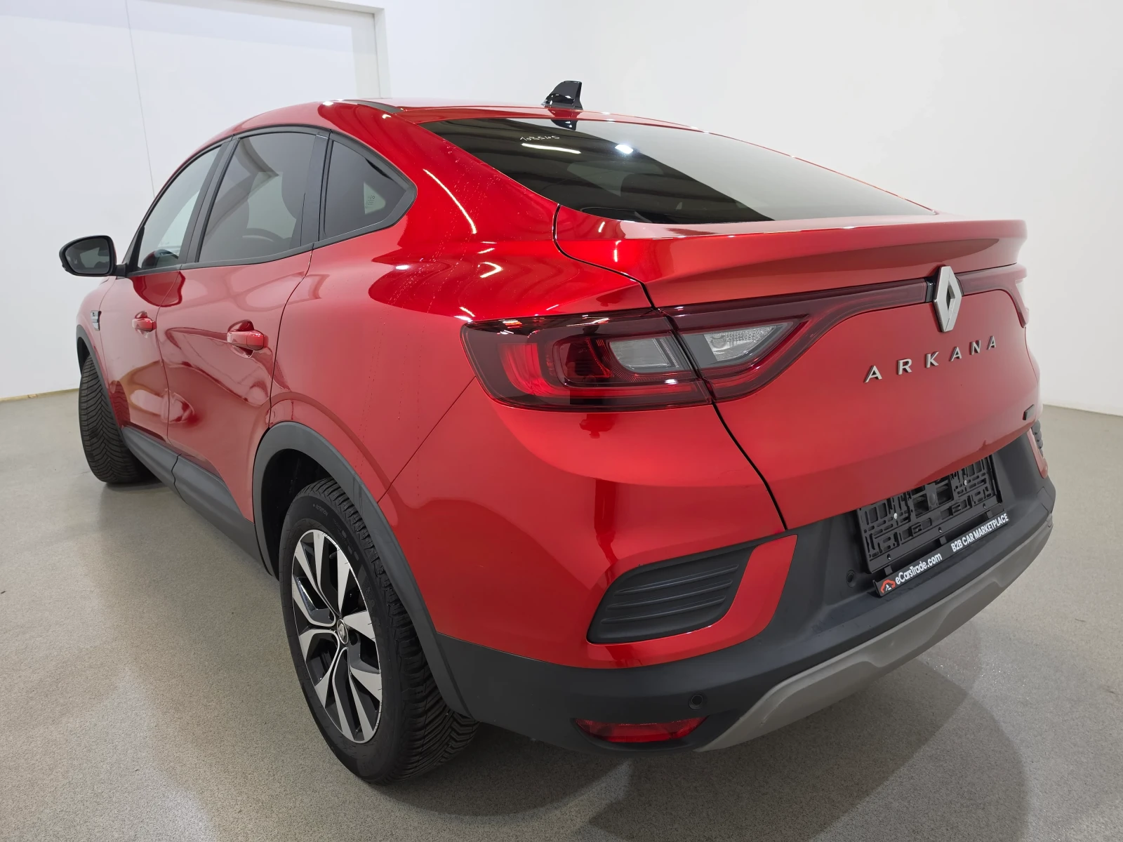 Renault Arkana  1.6 E-Tech Hybrid | Mobile.bg � ����������� 3