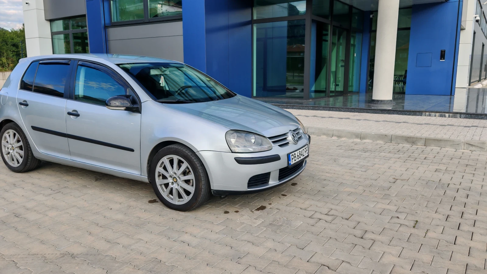 VW Golf 1.9tdi, снимка 9 - Автомобили и джипове - 55397356