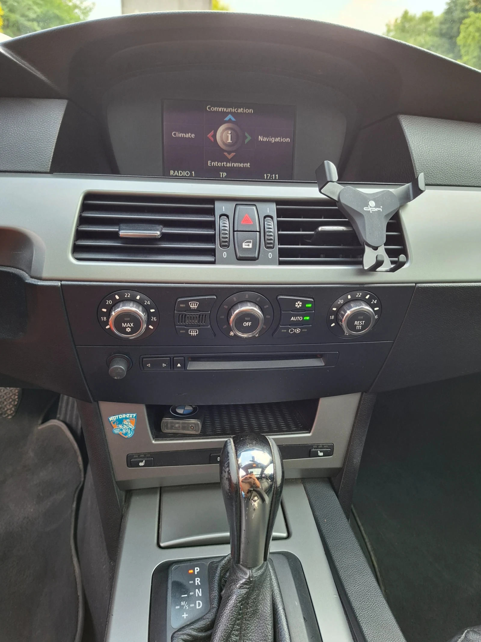 BMW 525 525D, снимка 11 - Автомобили и джипове - 55563638