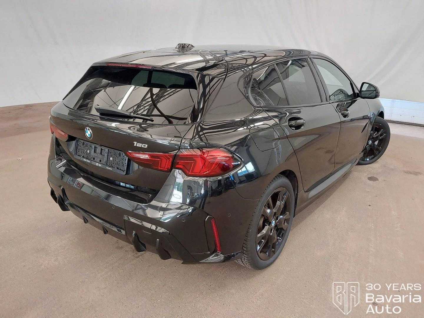 BMW 120 M Sport Paket Steptronic, снимка 3 - Автомобили и джипове - 55662625
