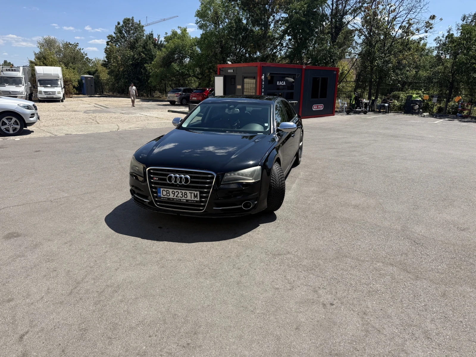 Audi S8