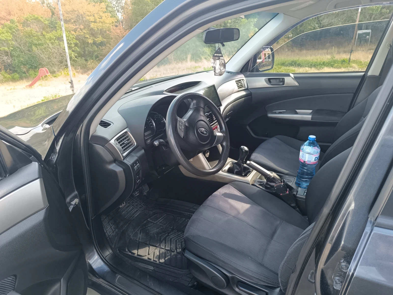 Subaru Forester, снимка 12 - Автомобили и джипове - 56136109