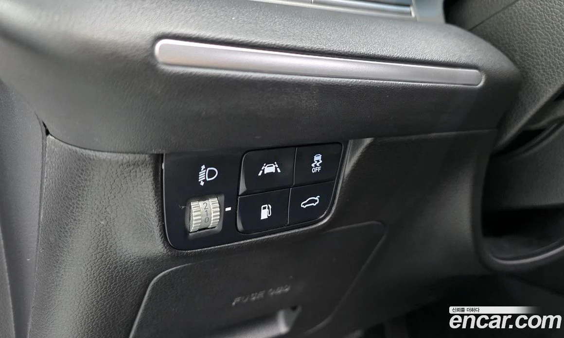 Hyundai Grandeur 3.0 LPi Rent Car Premium, снимка 13 - Автомобили и джипове - 56156047