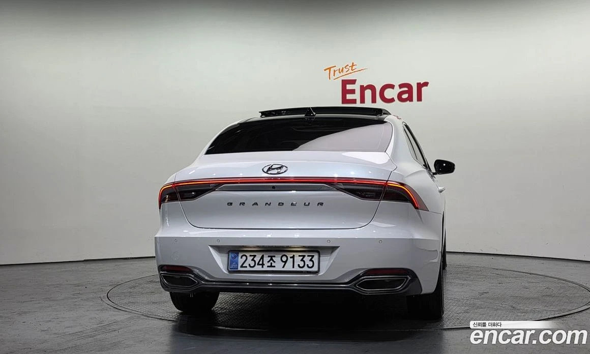 Hyundai Grandeur 3.0 LPi Rent Car Premium, снимка 4 - Автомобили и джипове - 56156047