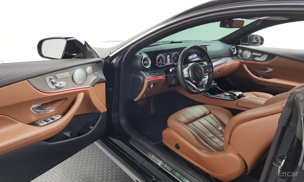 Mercedes-Benz E 450 AMG* LINE* COUPE* BURMESTER* �����* 360������*  | Mobile.bg � ����������� 5