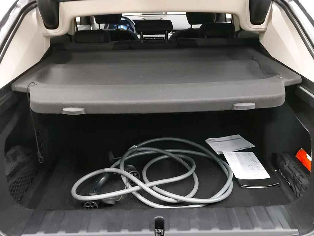 BMW iX2 xDrive30 LED Navi, снимка 6 - Автомобили и джипове - 56724132