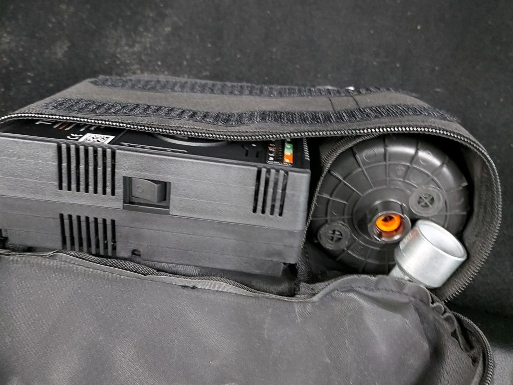 BMW iX2 xDrive30 LED Navi, снимка 10 - Автомобили и джипове - 56724132
