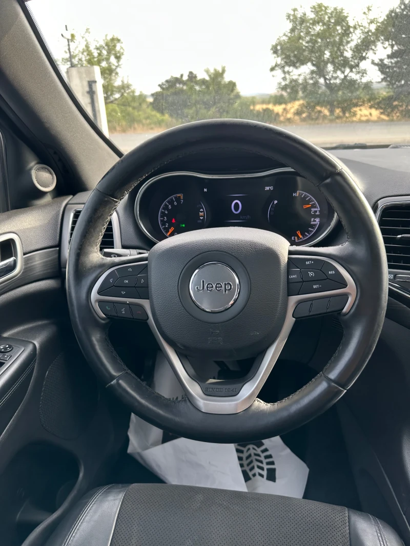 Jeep Grand cherokee 3.6 4X4, снимка 11 - Автомобили и джипове - 51518278
