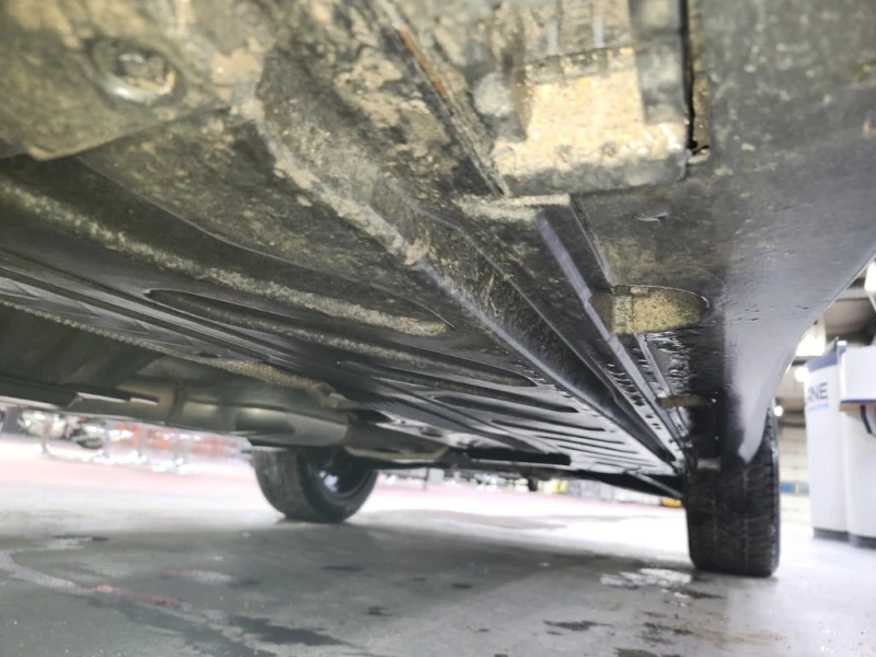 Mercedes-Benz GLC * 300 4MATIC SUV * CARFAX * БЕЗ ПЪРВОНАЧАЛНА ВНОСК, снимка 13 - Автомобили и джипове - 53154169