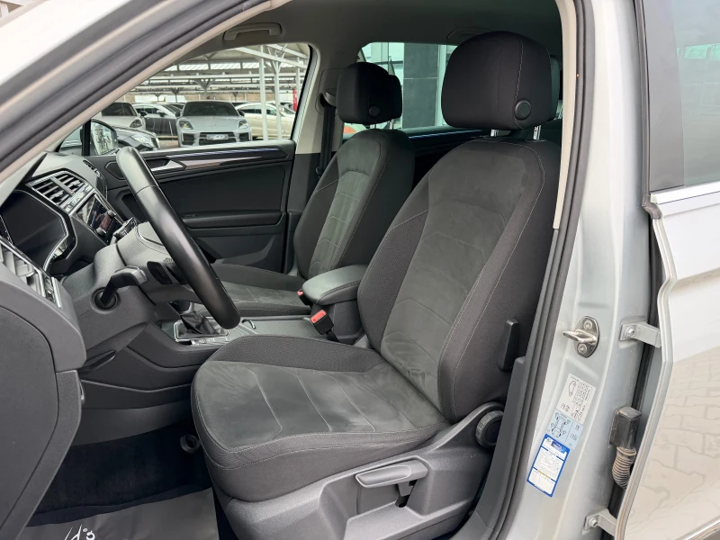 VW Tiguan 2.0TDI#IQ LIGHT#DIGITAL#NAVI#DISTR#KEYLESS#CAMERA, снимка 7 - Автомобили и джипове - 53250544
