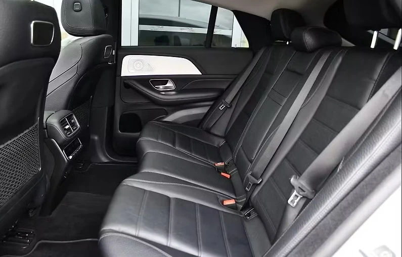 Mercedes-Benz GLE Coupe 400 d 4MATIC AMG-Line, снимка 6 - Автомобили и джипове - 54601594