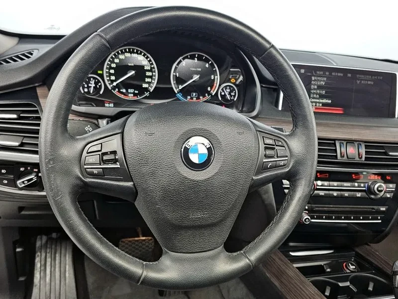 BMW X5 (F15) xDrive 30D, снимка 13 - Автомобили и джипове - 55228943