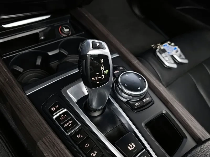 BMW X5 (F15) xDrive 30D, снимка 9 - Автомобили и джипове - 55228943