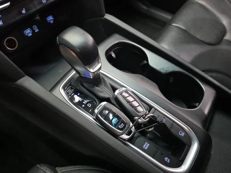 Hyundai Santa fe 2.0 2WD PREMIUM, снимка 9 - Автомобили и джипове - 56354338