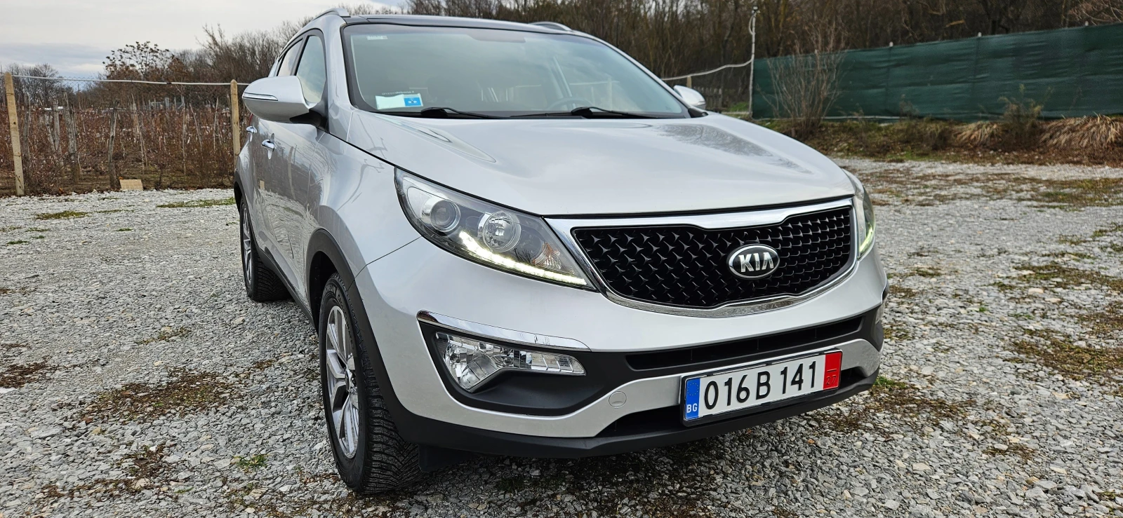 Kia Sportage 1, 6i* 2015г* ГАЗОВ ИНЖЕКЦИОН* НАВИГАЦИЯ* ПАНОРАМА - изображение 2