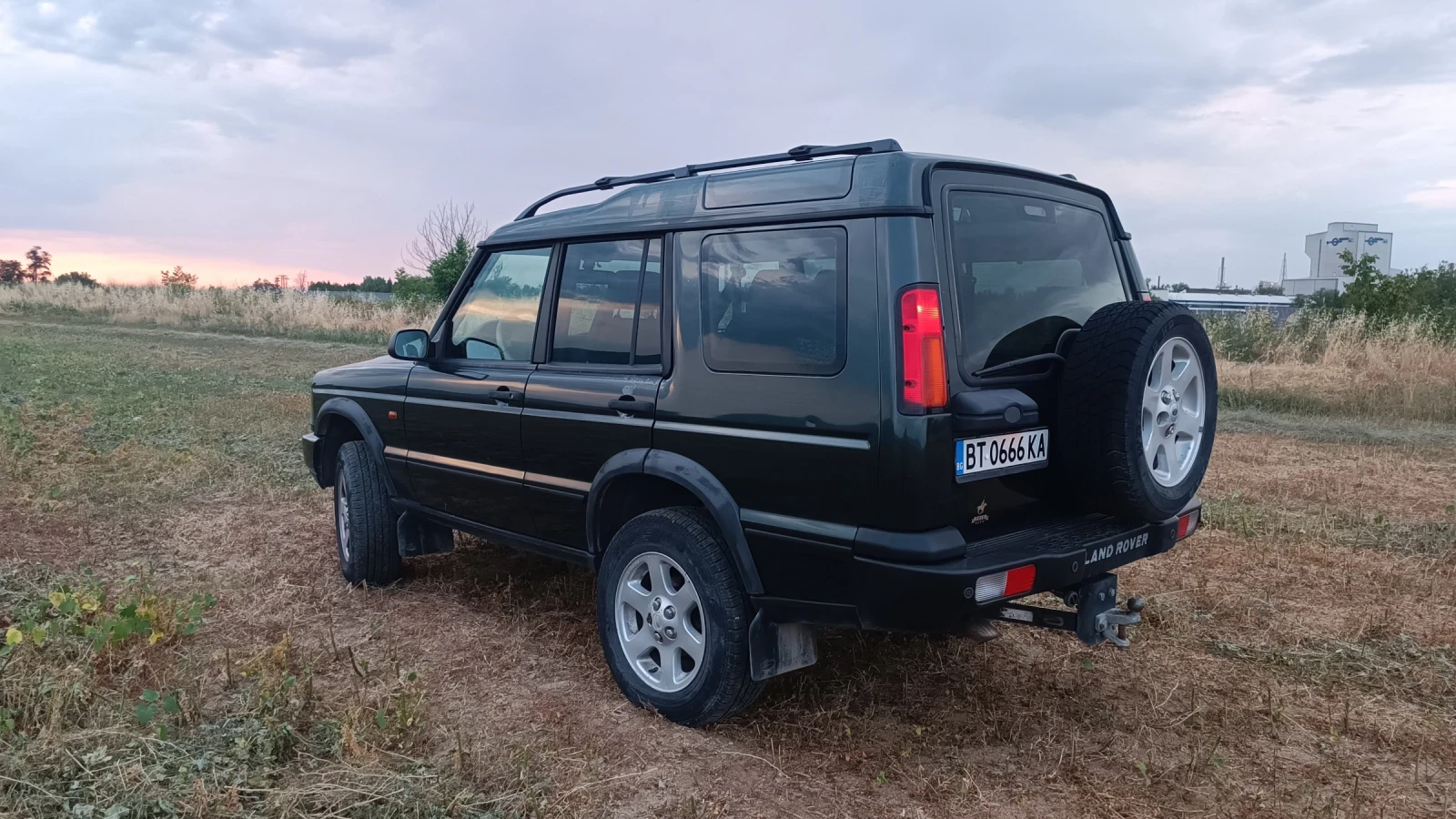 Land Rover Discovery 4.0 V8 - изображение 8