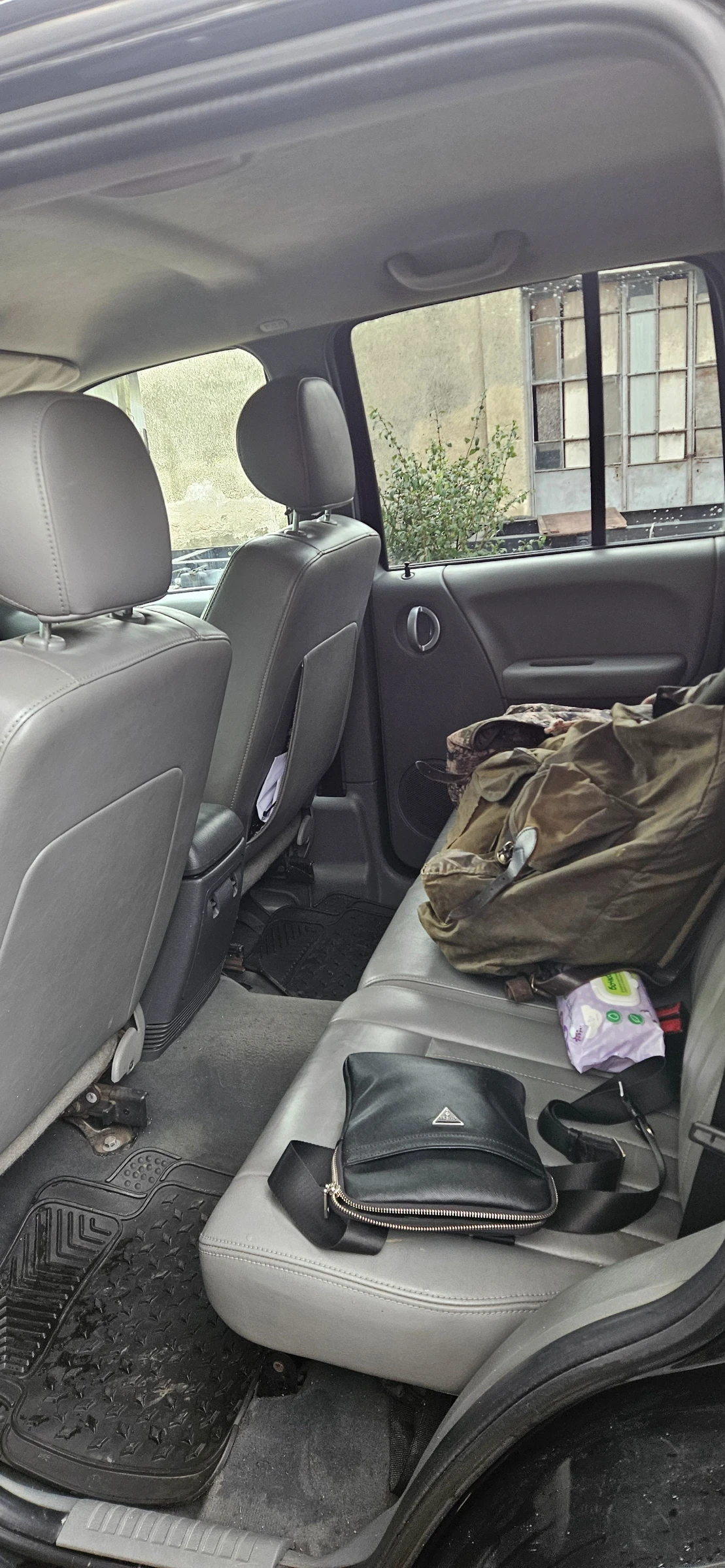 Jeep Cherokee Liberty - изображение 8