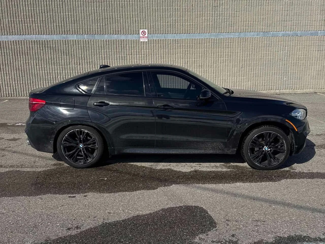 BMW X6 xDrive35i/CARFAX/ВТОРИ ГУМИ/ШИБИДАХ/ПОДГРЕВИ, снимка 4 - Автомобили и джипове - 53845150