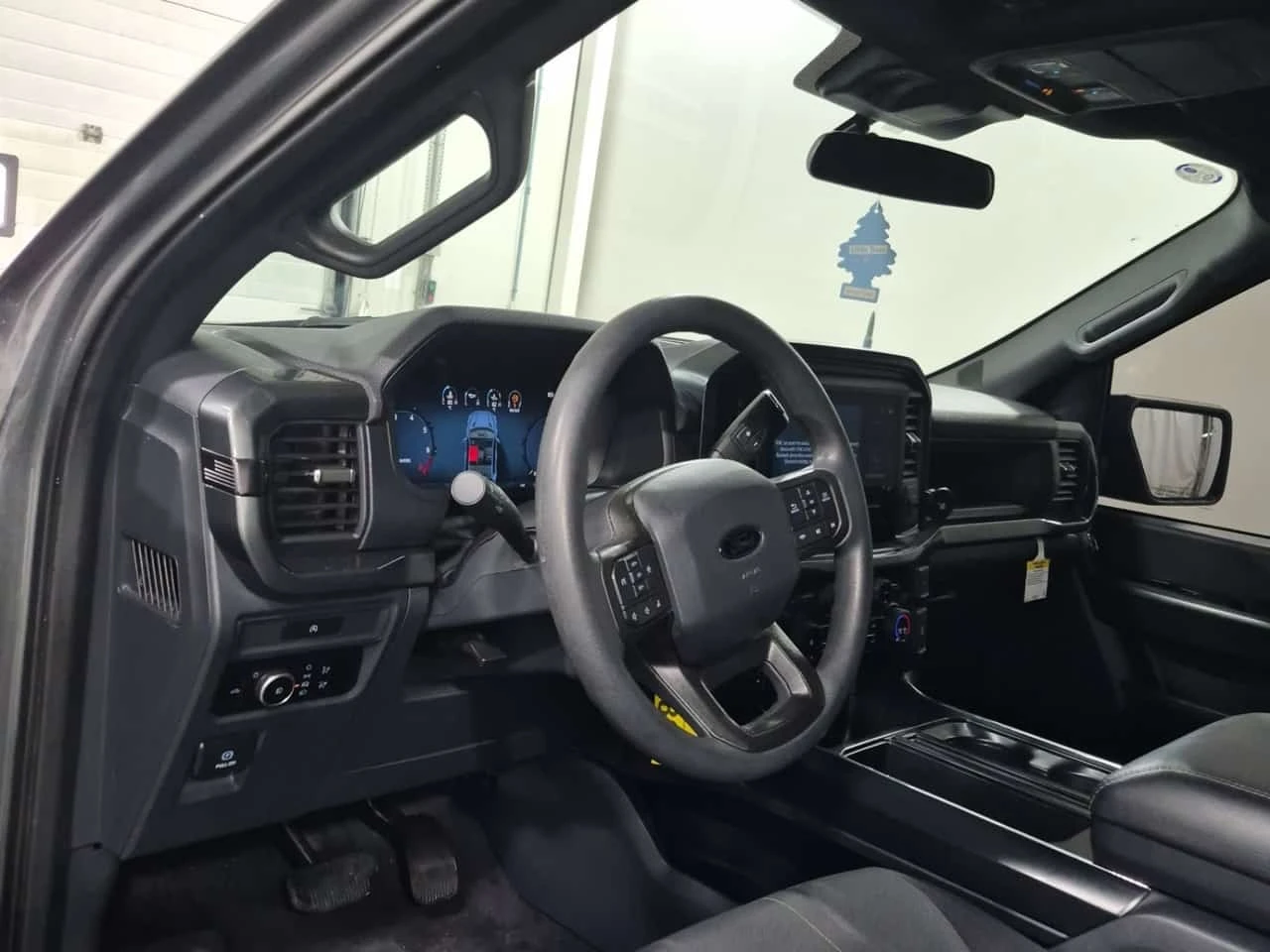 Ford F150 * 4wd Supercrew 5.5' Box Stx Crew Cab Short Be | Mobile.bg � ����������� 9