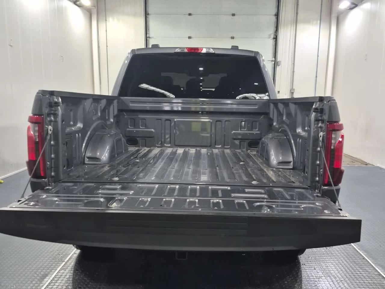 Ford F150 * 4wd Supercrew 5.5' Box Stx Crew Cab Short Be | Mobile.bg � ����������� 14