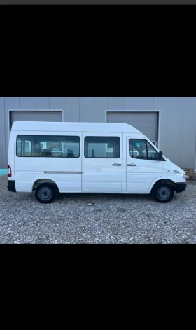 Mercedes-Benz 212 | Mobile.bg    5
