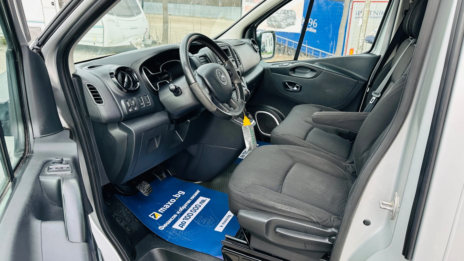 Opel Vivaro 1.6biturbo-8+ 1 long - изображение 8