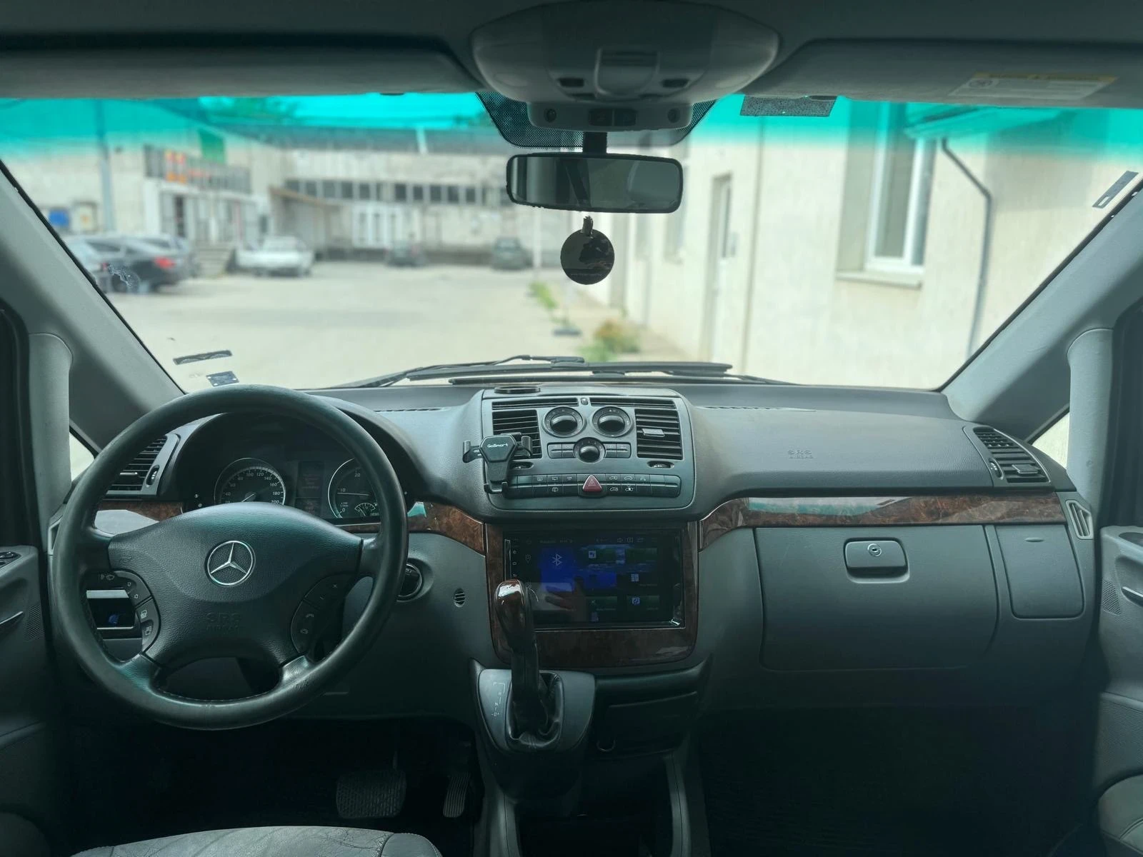 Mercedes-Benz Viano  - изображение 5